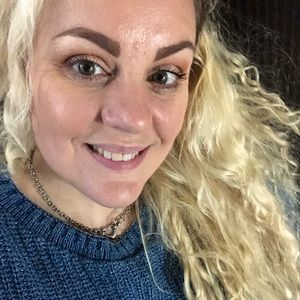 Meet your Posher, Keri